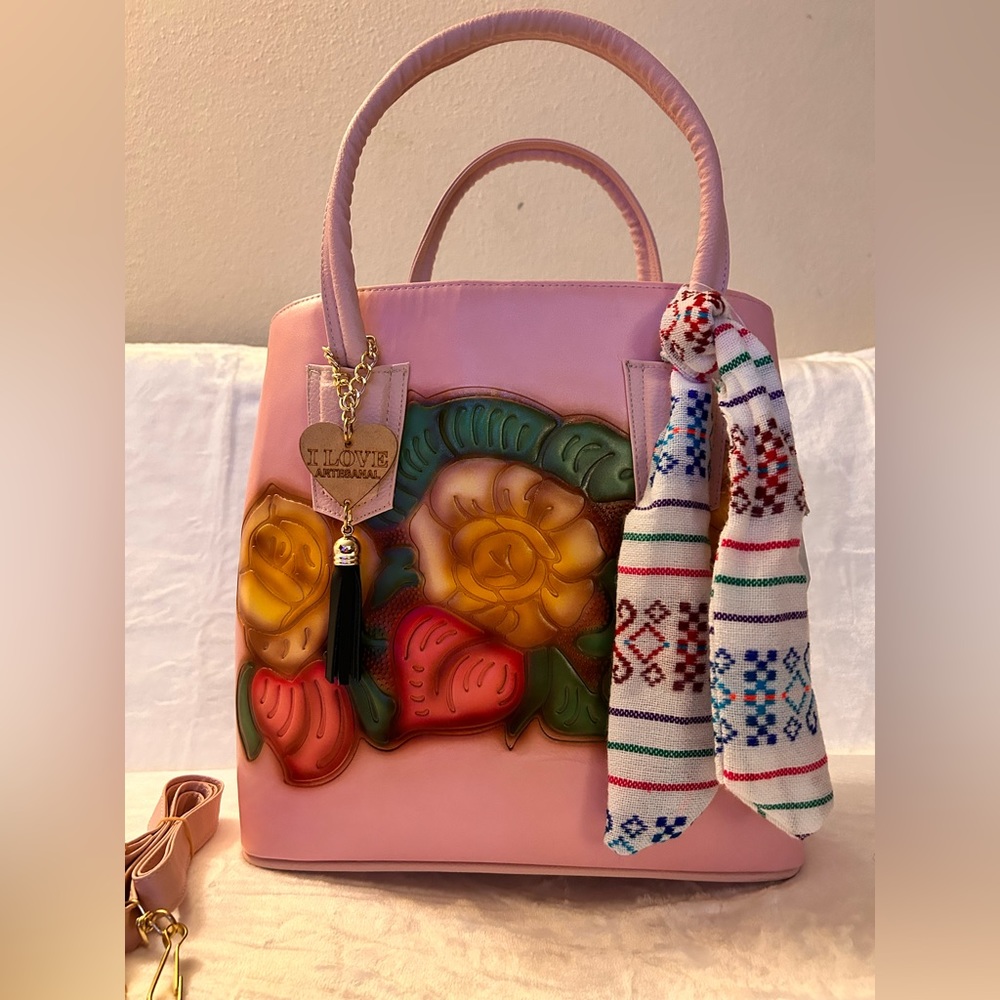 HANDMADE VEGAN LEATHER WITH LONG STRAPS SIZE 12x12x4.5 INCHES PINK COLOR